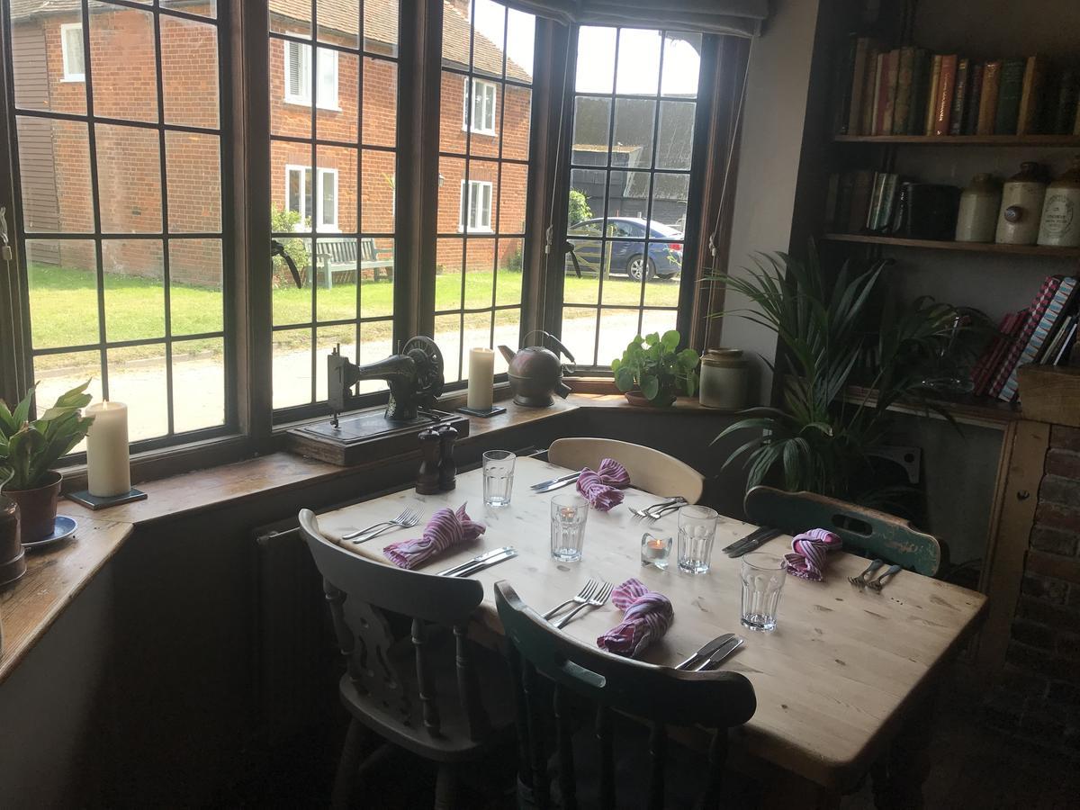The Red Lion Stodmarsh Hotel Canterbury Bagian luar foto